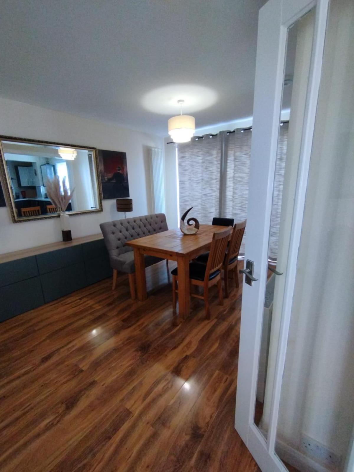 Edinburgh Villa 3 Bed Rooms House In Edinburgh - Private Parking エクステリア 写真