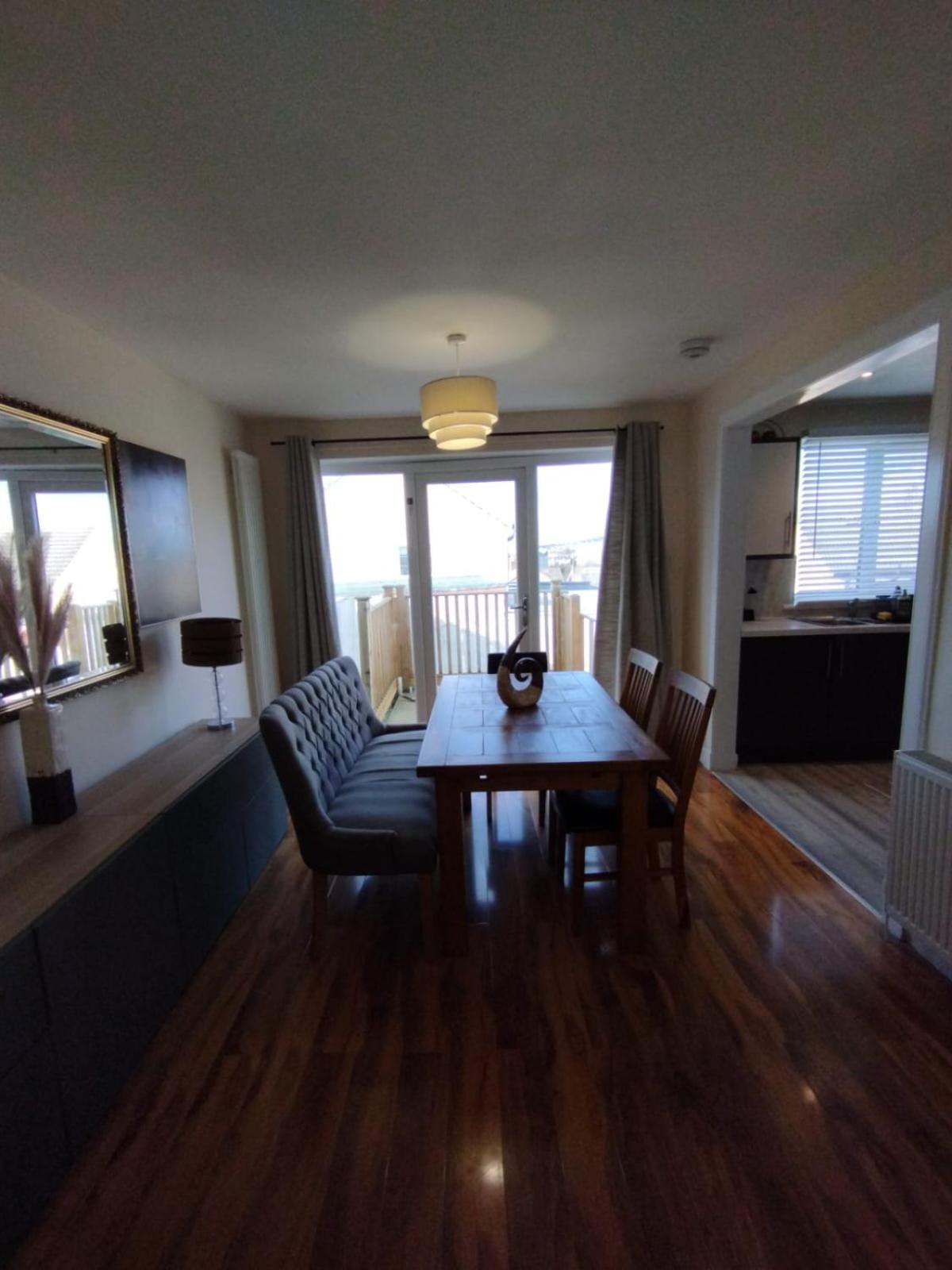 Edinburgh Villa 3 Bed Rooms House In Edinburgh - Private Parking エクステリア 写真
