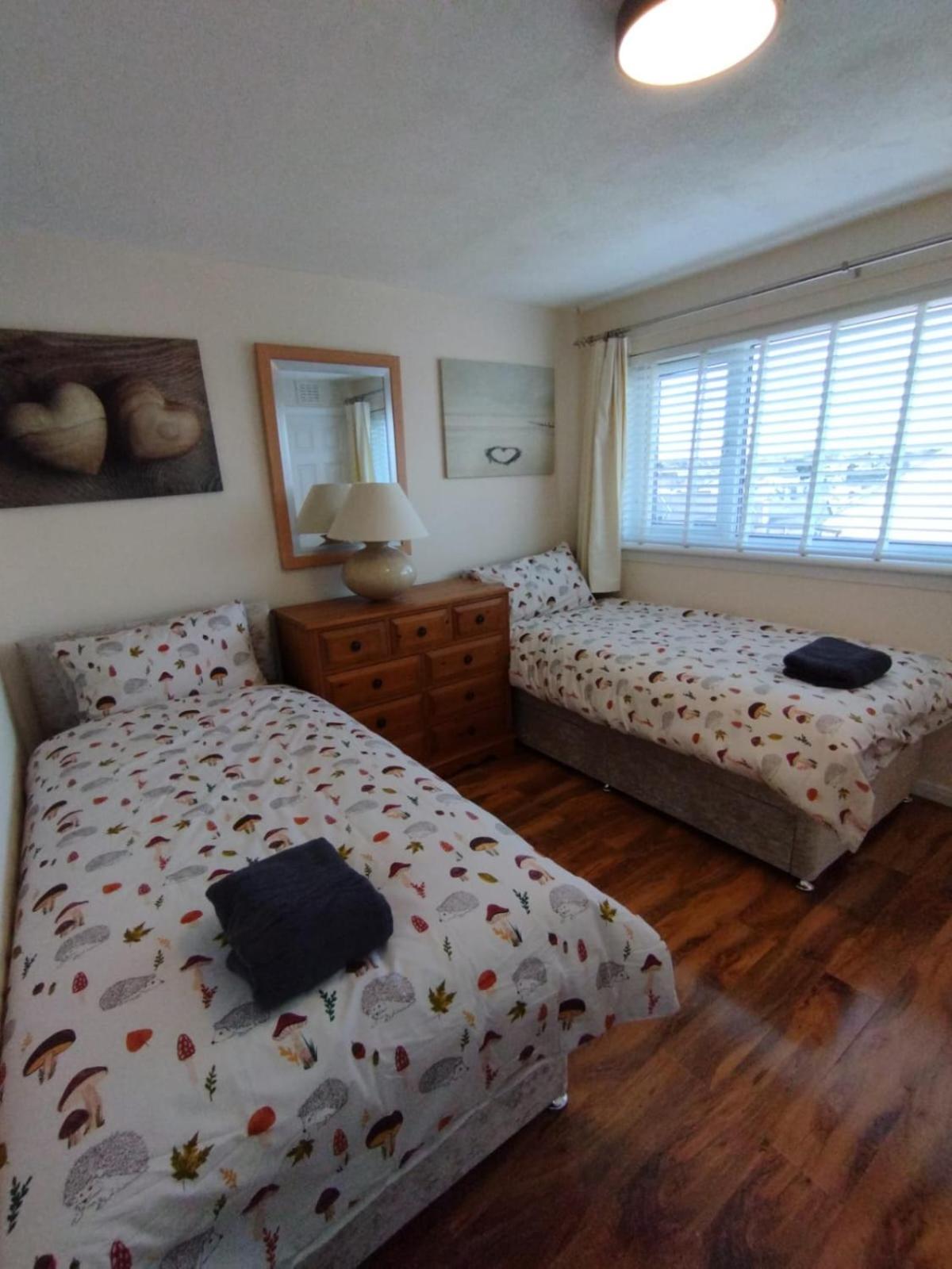 Edinburgh Villa 3 Bed Rooms House In Edinburgh - Private Parking エクステリア 写真