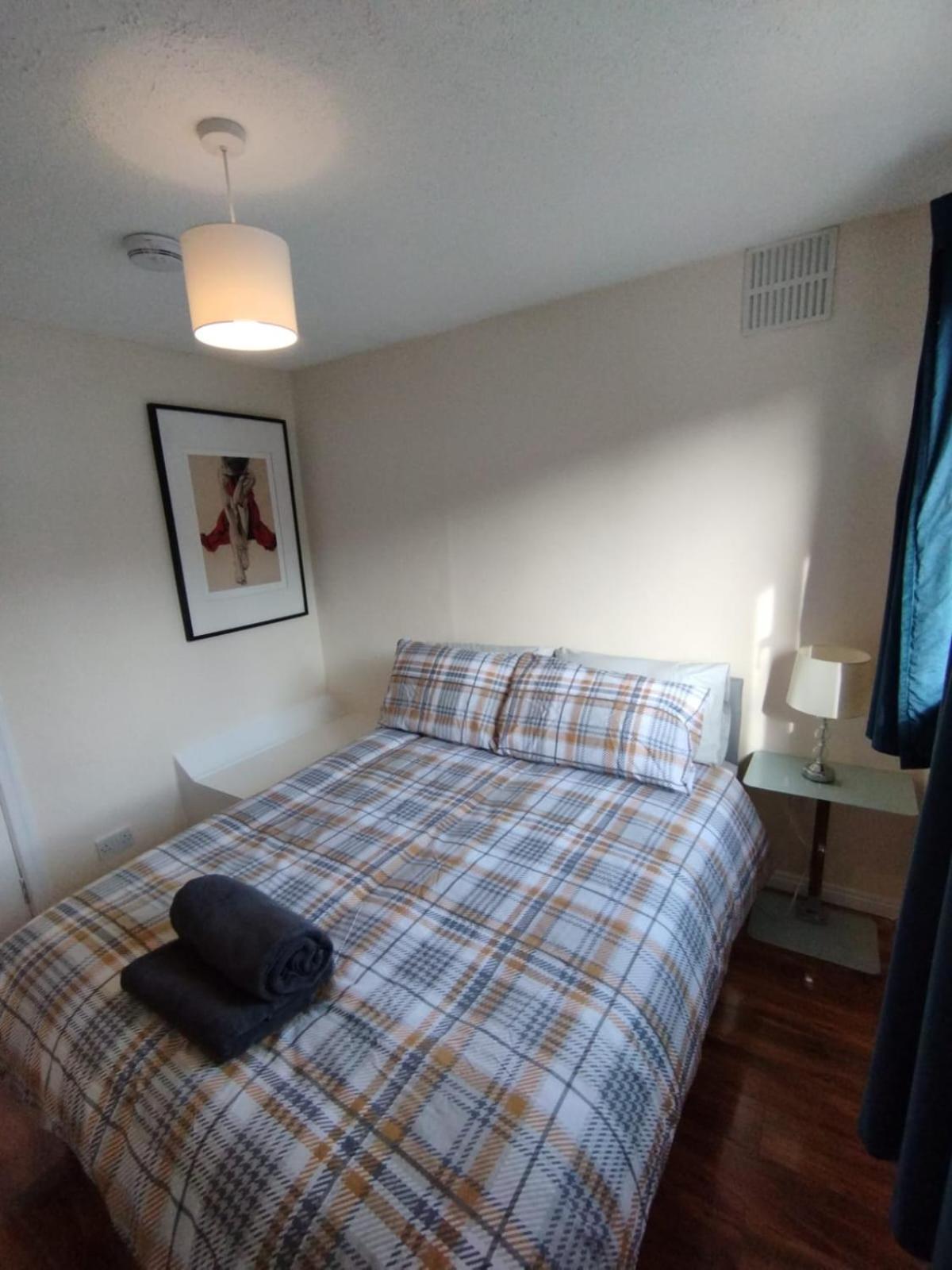 Edinburgh Villa 3 Bed Rooms House In Edinburgh - Private Parking エクステリア 写真